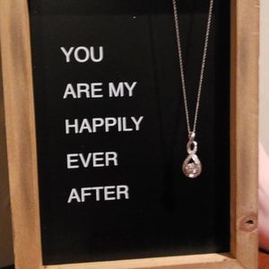 Kay Jewelers sterling silver diamond neckla